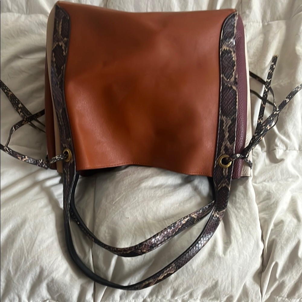 Coach Brown and Tan Shoulder Bag with Leather Straps - Picture 9 of 13